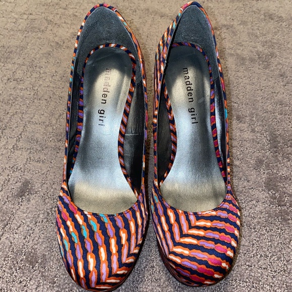 Steve Madden Retro Platform Wedge - NWOT - Picture 2 of 4